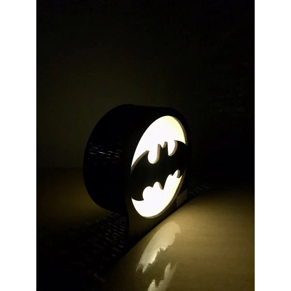 Luminária Geek Batman / Com Luz de Led e cabo USB